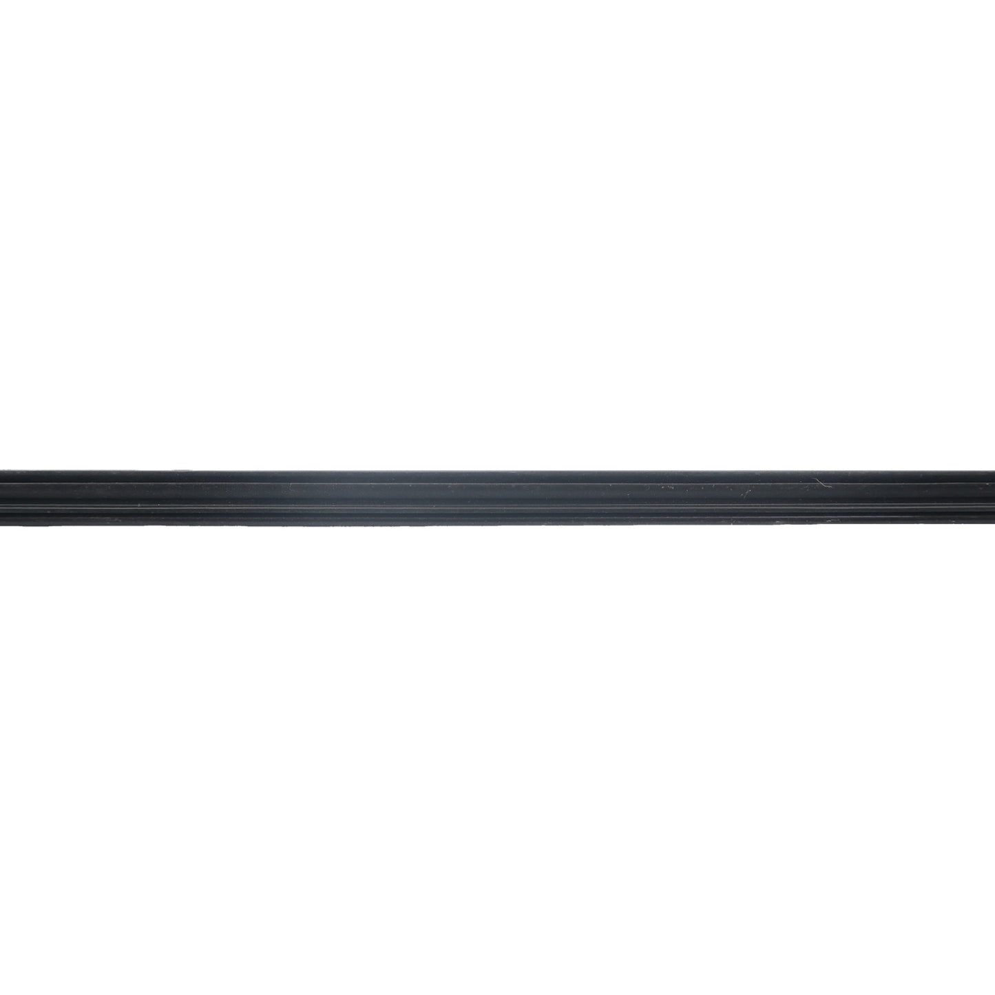 RIGHT FRONT DOOR OUTER BELT ASSEMBLY Model 3 2017-2023