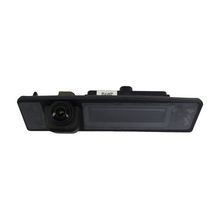 Opt OEM LIFTGATE HANDLE ASSEMBLY for Model 3&Y (With Camera) 1761508-00-E